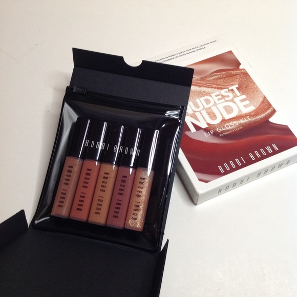 Bobbi Brown Other - NWT Bobbi Brown Nudest Nude Lip Gloss Kit